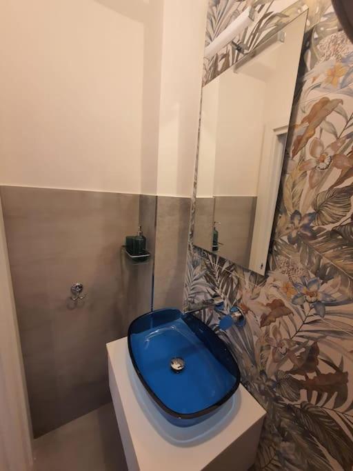 Casa Vacanze Frontemare 살레르노 외부 사진