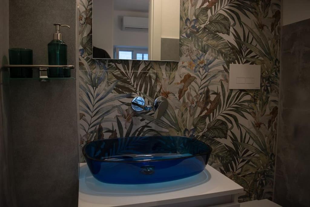 Casa Vacanze Frontemare 살레르노 외부 사진